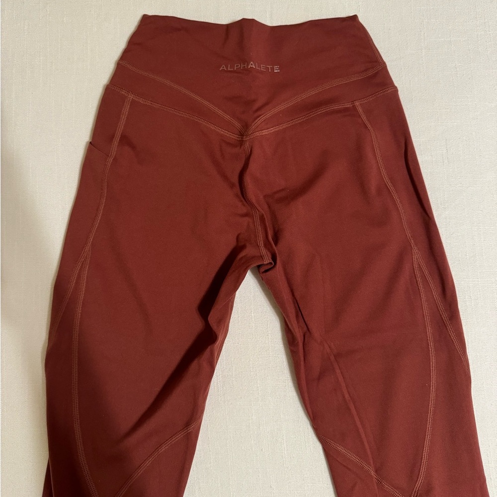 Alphalete leggings